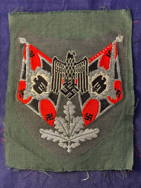 Click here to see the details of this item